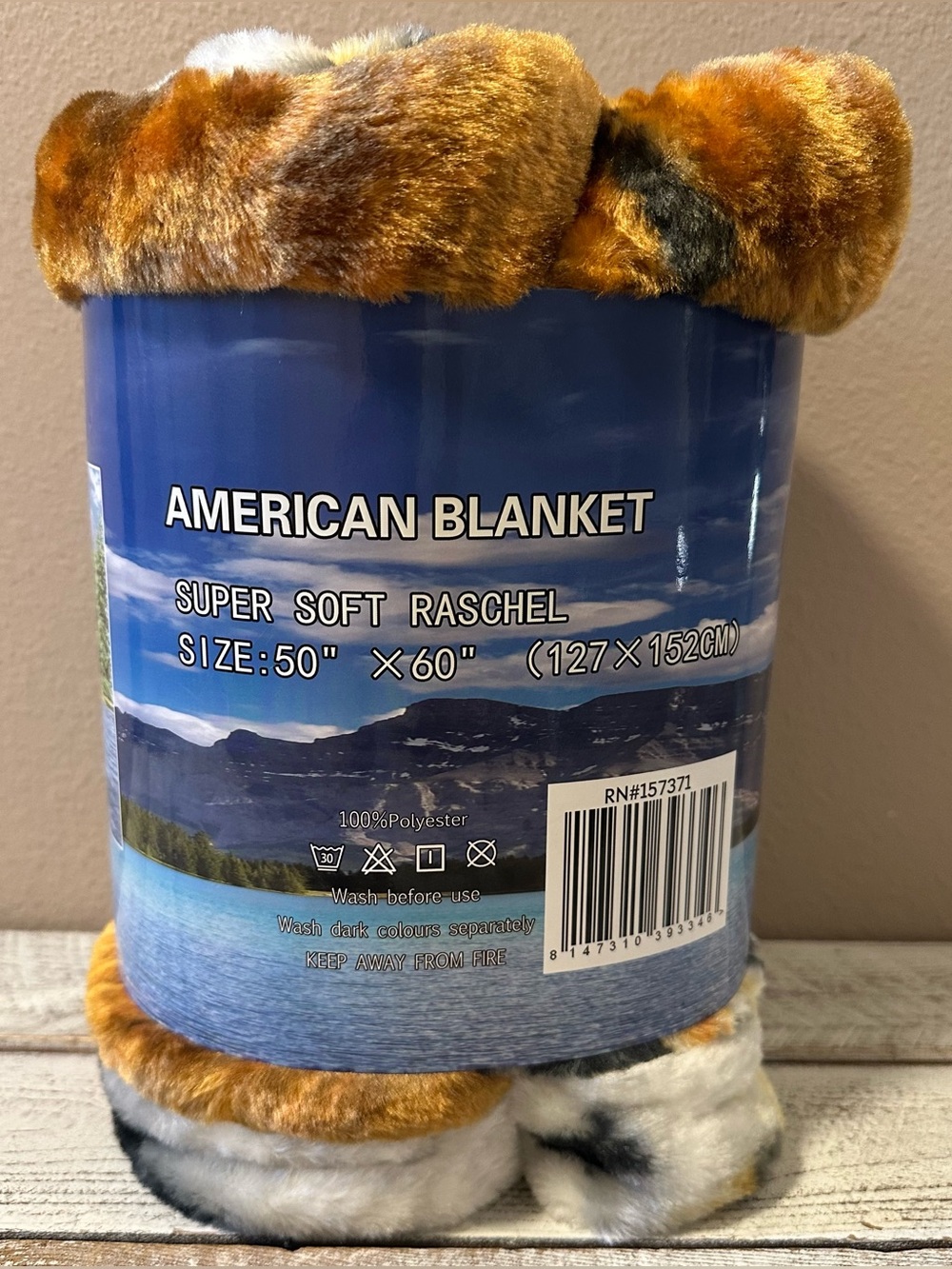 Tiger Theme Oversized Super-Soft Plush Throw Blanket - NIP
